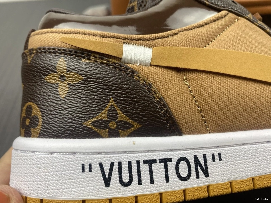 X LWE OWT JORDAN MENS CUSTOMS AIR AQ0818-203 X 1 0227